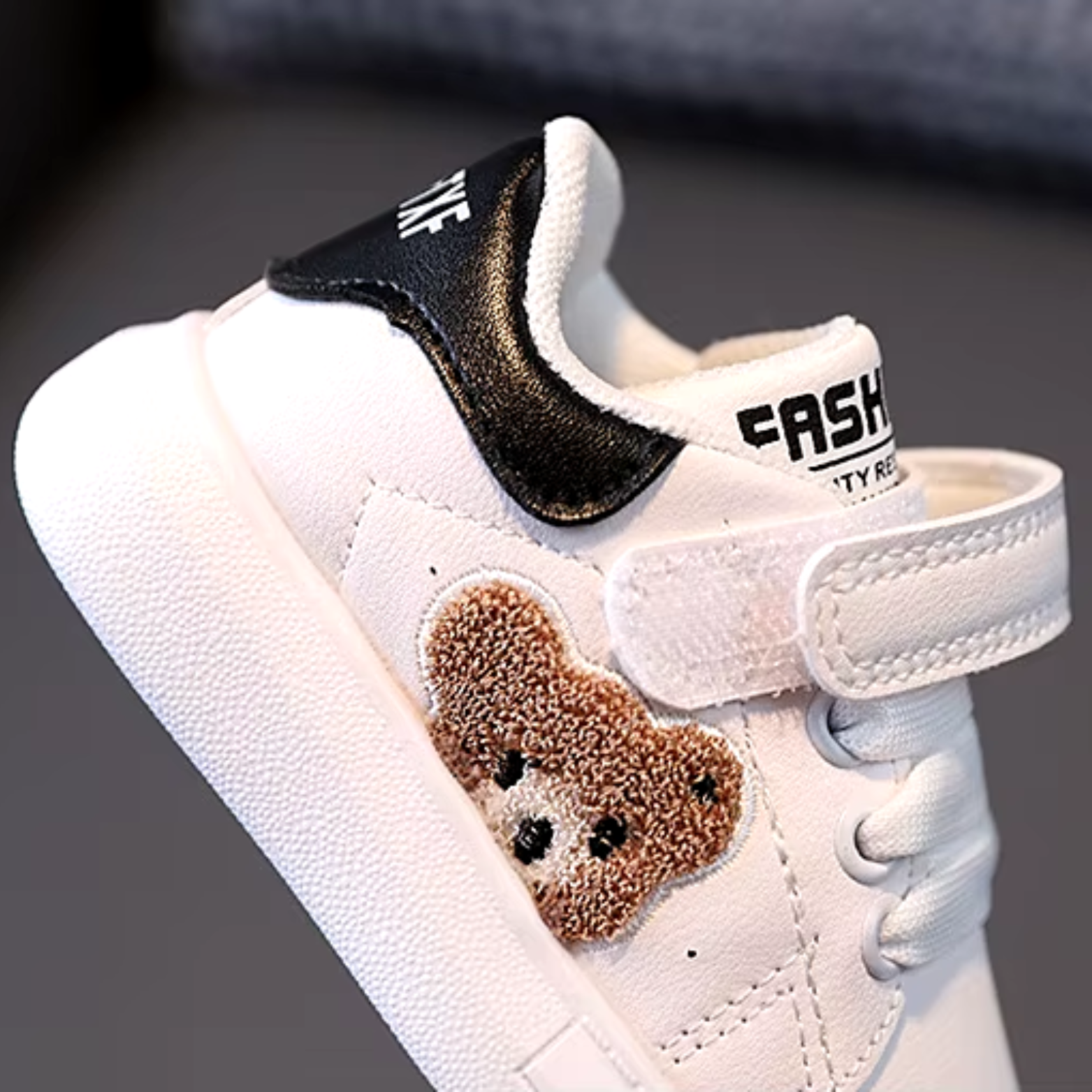 Vigna Beary Sneakers